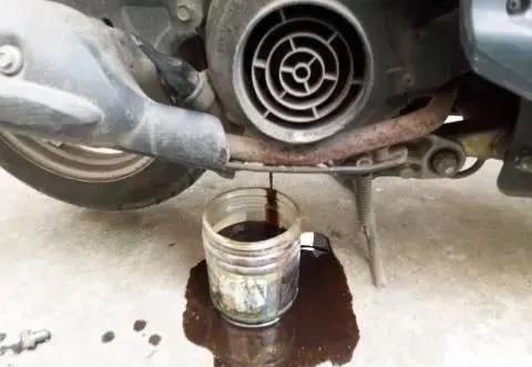 鼓式制動(dòng)器,摩托車(chē)剎車(chē)圈,輪轂剎車(chē)圈,Drum brake,摩托車(chē)制動(dòng)鐵套